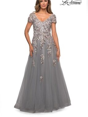 LA FEMME - Silver Grey Floral Lace Dress/Gown  ✨✨Size:18- Wedding/Prom